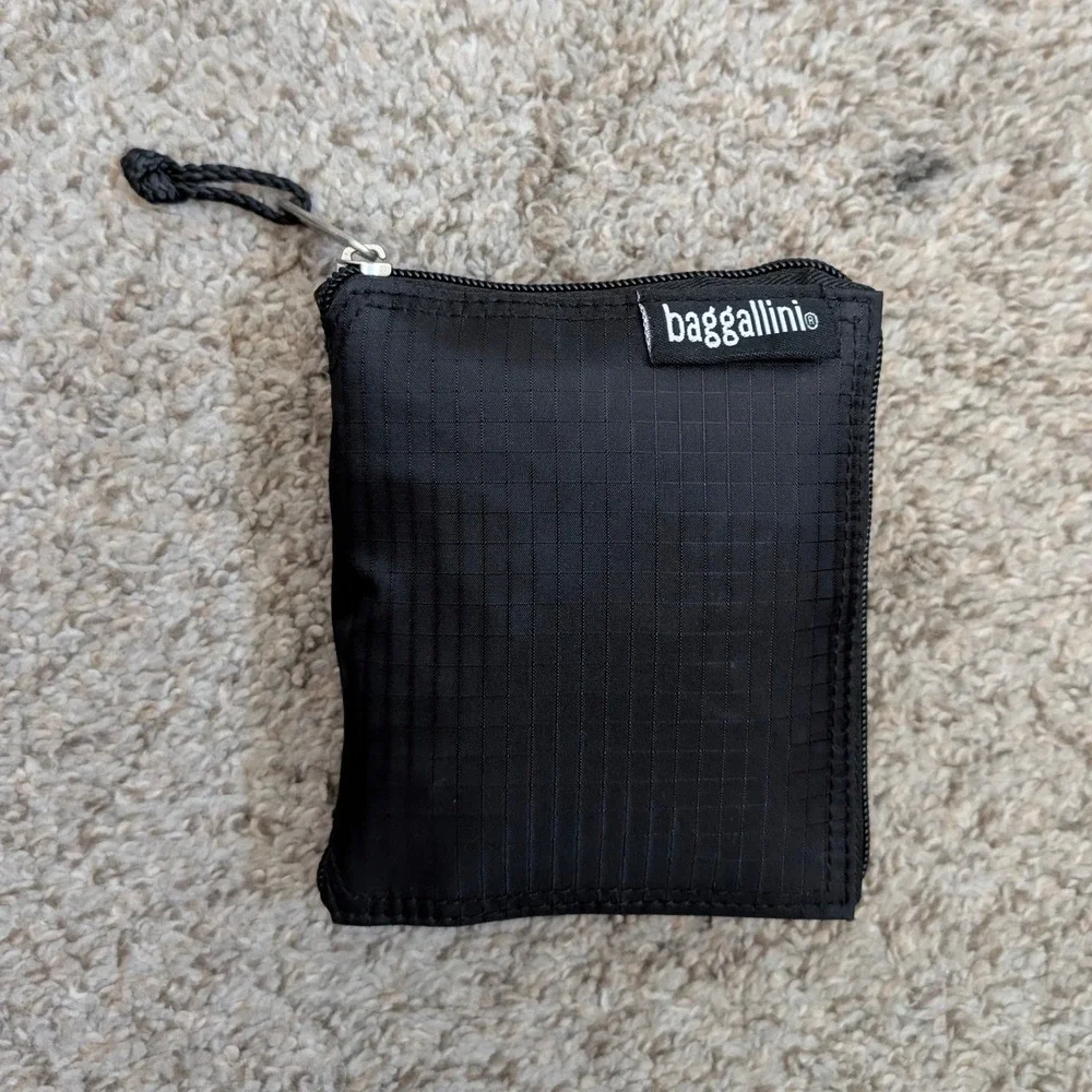 Baggallini Black Ripstop Nylon Foldable Travel Tote Bag with Zippered Bottom